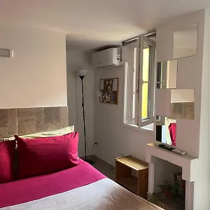  Apartment Monolocale Trastevere Locato Per Finalita Turistiche Italy