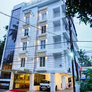 *** Hotel Sreepathi Mayoogha India