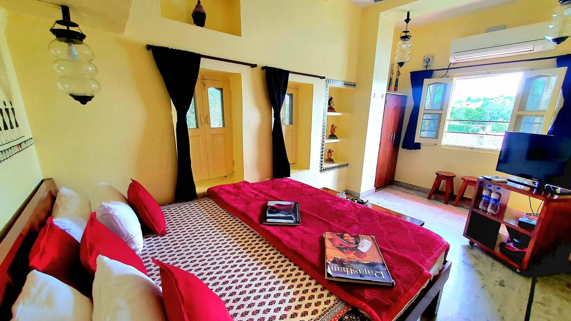 Oolala - Your Lake House In The Center Of Udaipur 0*,