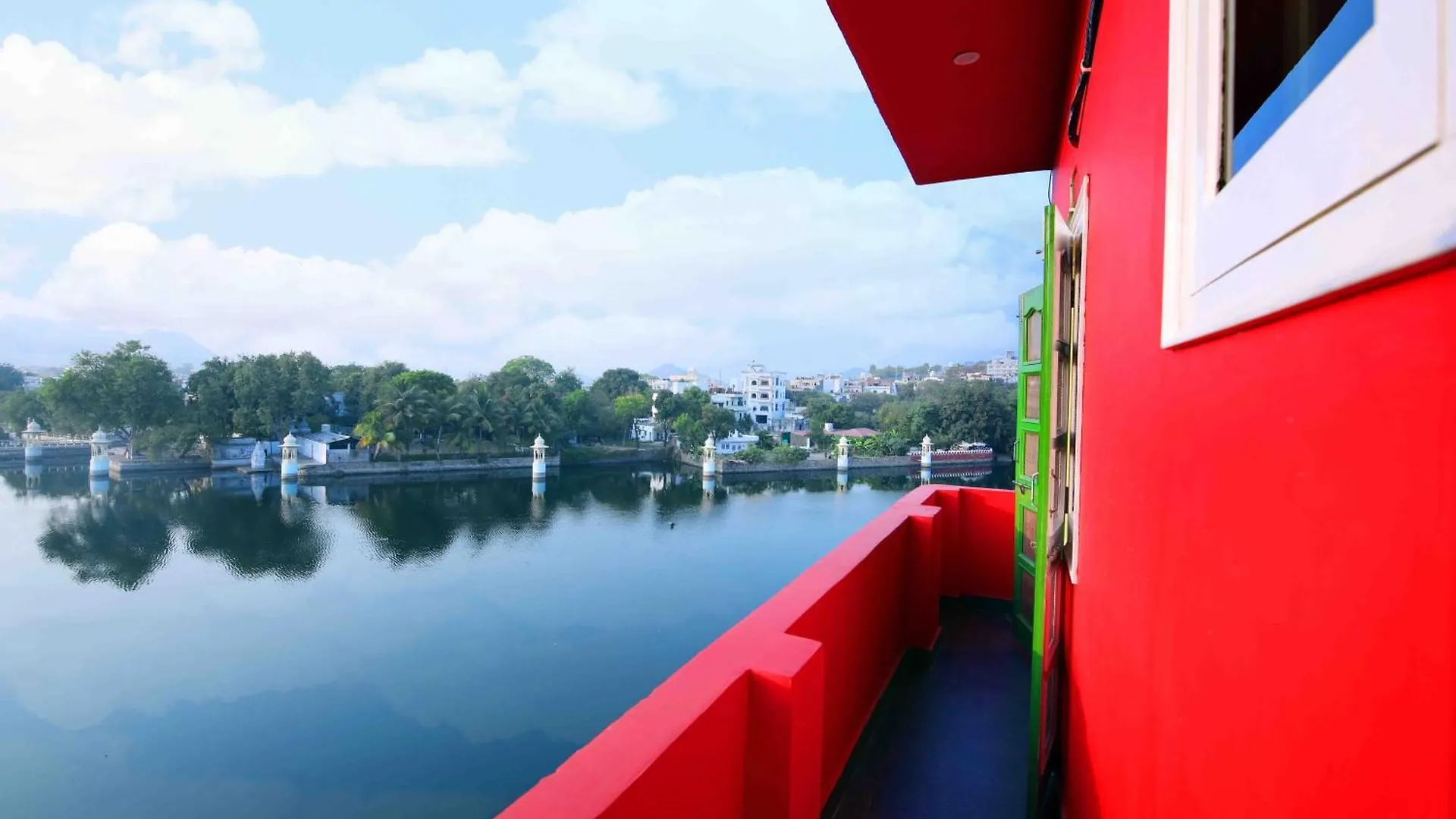 Oolala - Your Lake House In The Center Of Udaipur 0*,  India